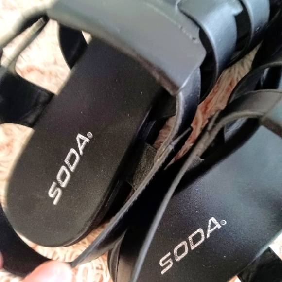 Soda black chunky heel sandals - Picture 5 of 8